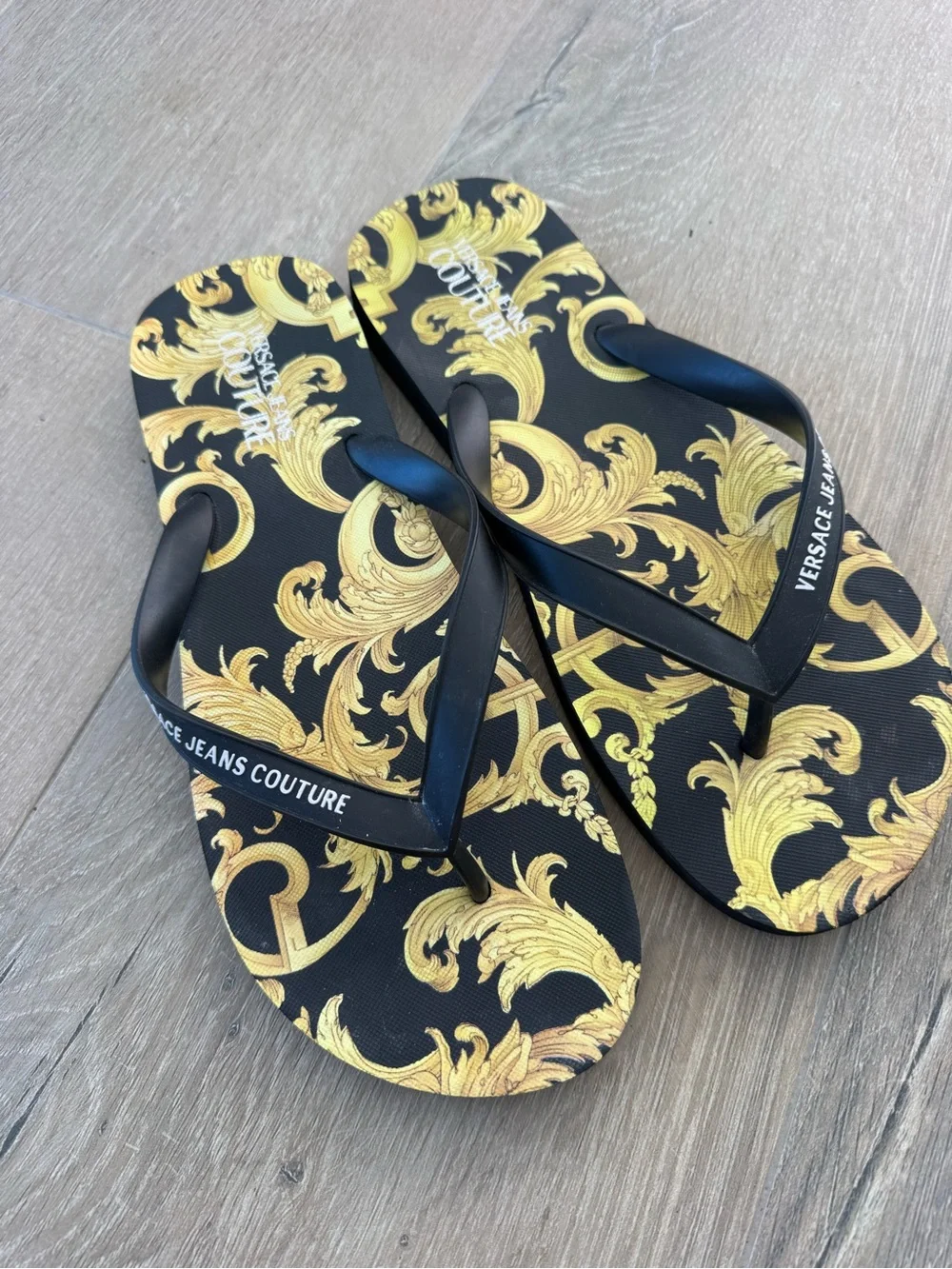 Versace authentic jeans